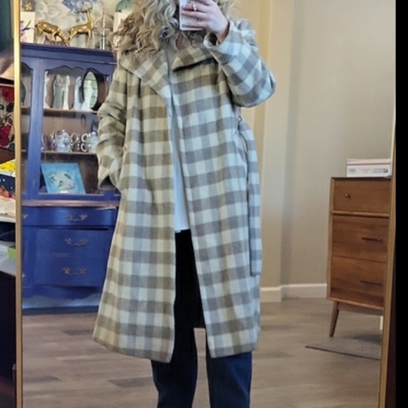 Vintage Diamond's Long Wool-Blend Oatmeal Plaid Open Front Belted Size: M - Picture 3 of 11